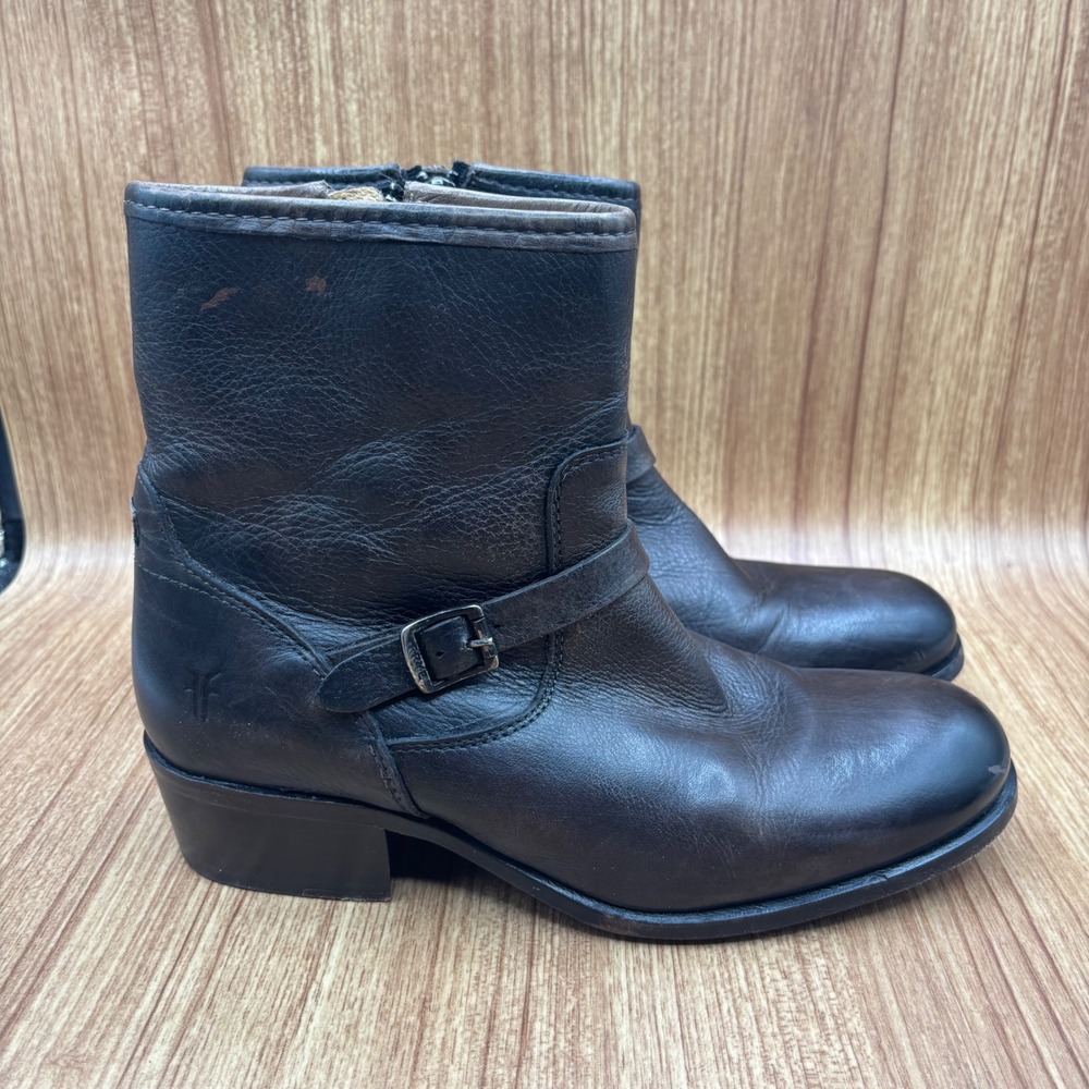 Frye Engineer Ankle Boots‎ Womens 7.5B Grey Leather Side Zip Moto 3476104-GRY